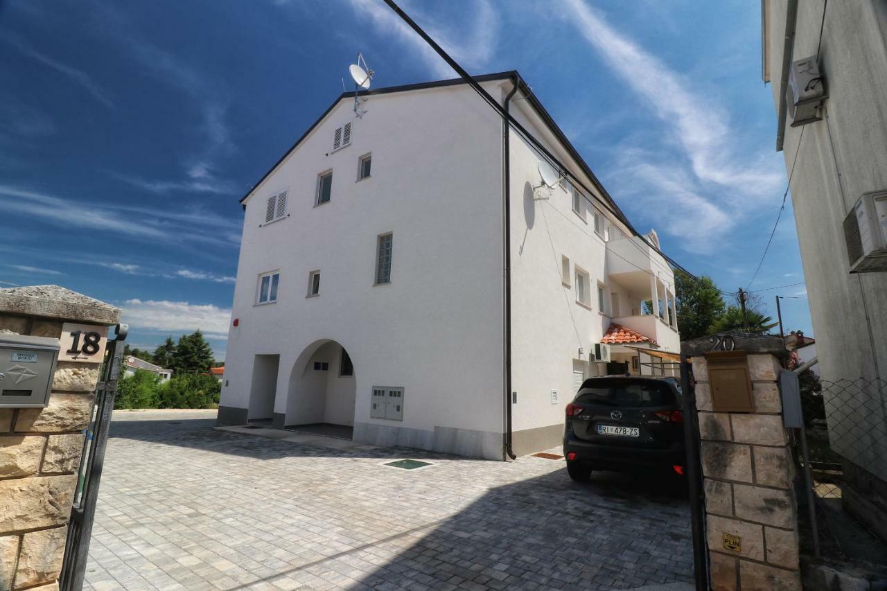Apartments Korina & Dadi Rovinj Ngoại thất bức ảnh